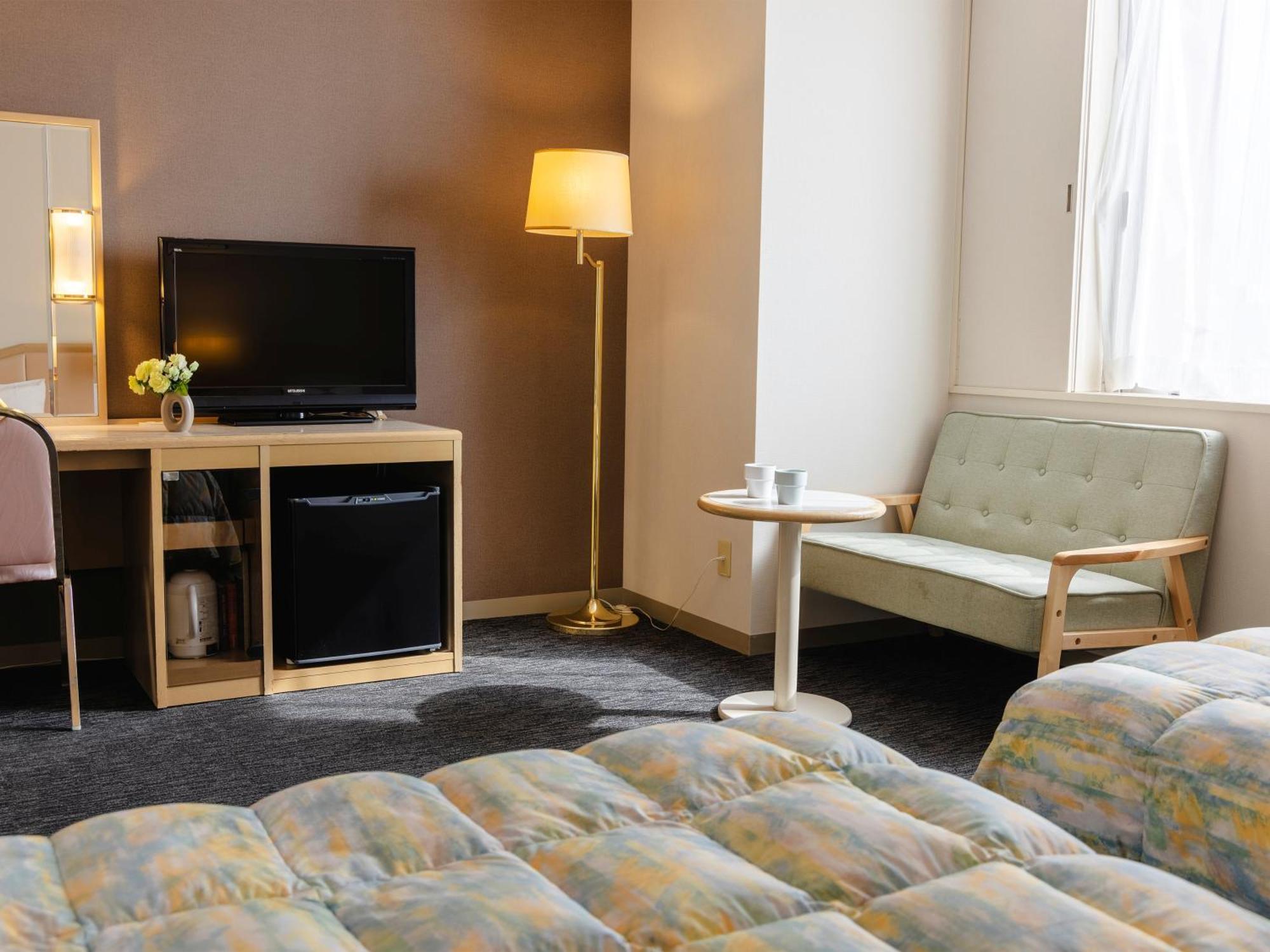 Tsubamesanjo Washington Hotel Kültér fotó